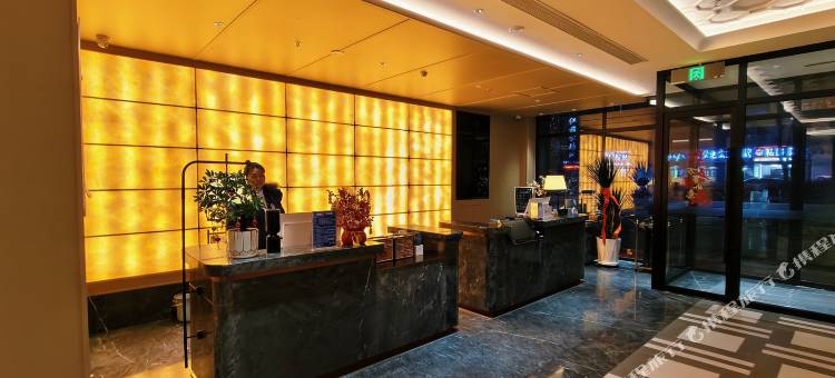 白玉兰商务酒店(嫩江公路客运总站店)图片