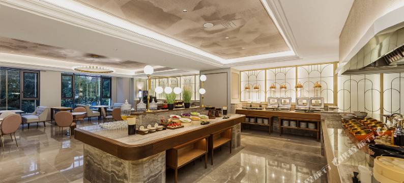 云锦美居高空泳池度假酒店(西双版纳景洪告庄星光夜市店)图片