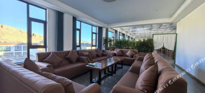 维也纳酒店(阿里革吉店)图片