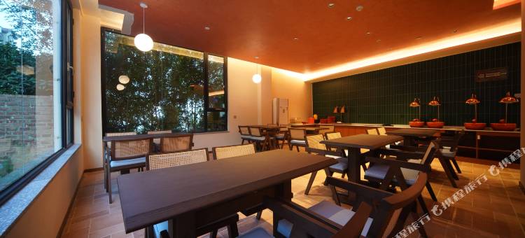 烟台莱山德缦酒店(迎春大街店)图片