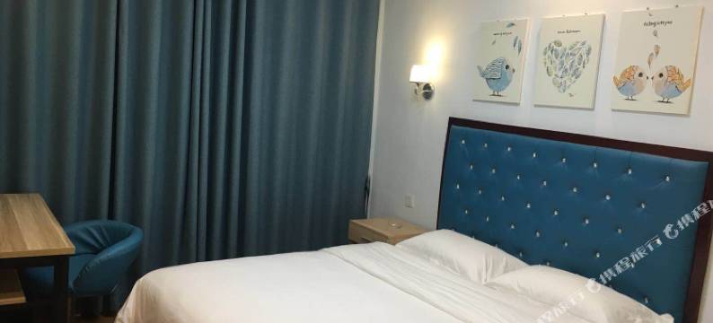 张家界庸城客栈(天门山索道店)图片