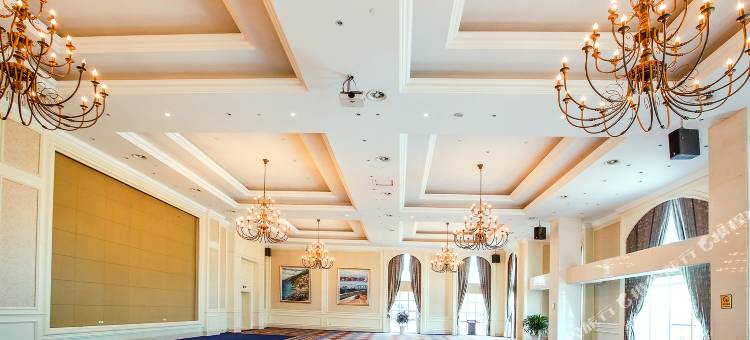 烟台蓝天宾馆(渔人码头景区店)图片