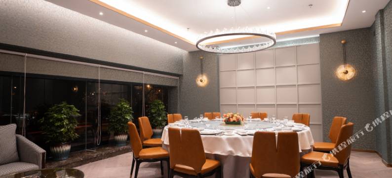 山东国际饭店(济南泉城广场大明湖店)图片