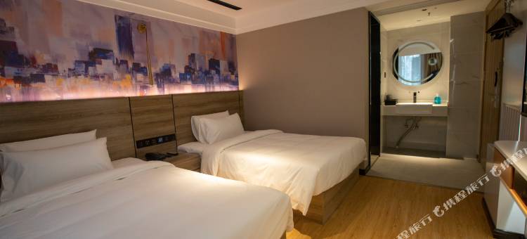 锐思特逸致酒店(峨边步行街店)图片