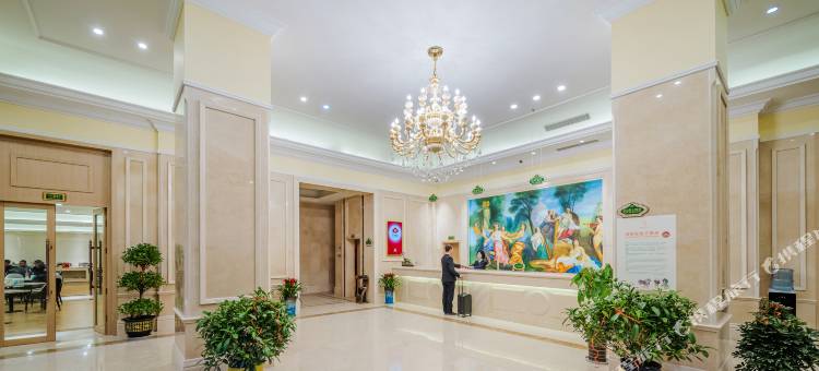 维也纳国际酒店(林芝桃花源店)图片