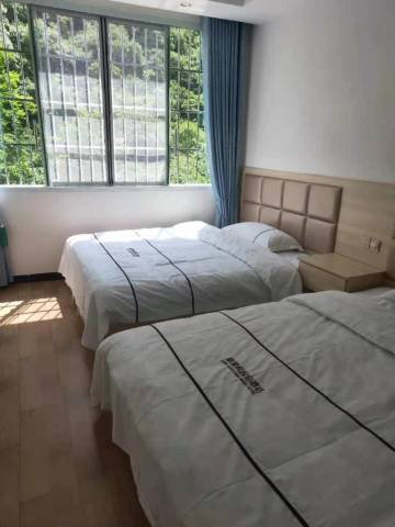 龙旋风民俗民宿(龙宫游客服务中心店)