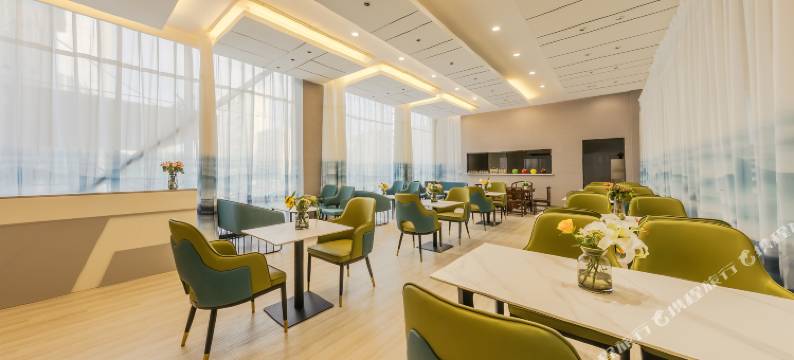 H水晶酒店(西安站地铁站店)图片