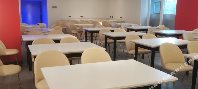 有戏电影酒店(西安交通大学雁翔路北口地铁站店)图片