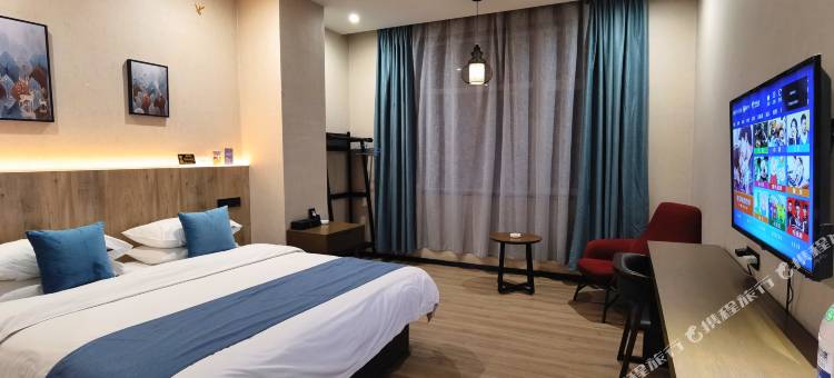 中联大酒店图片