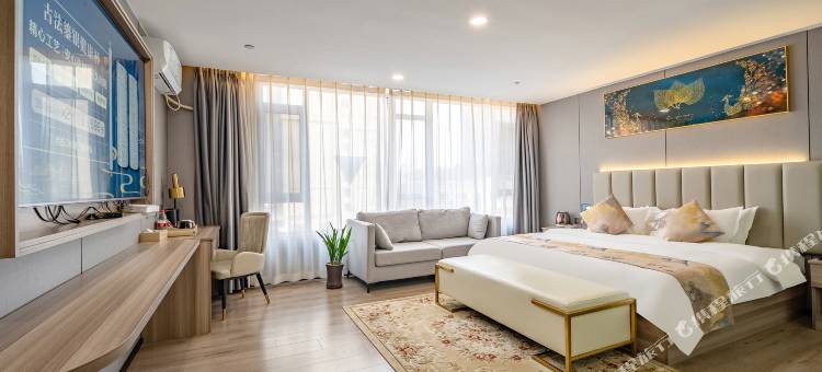 如家睿柏·云酒店(石家庄天山海世界留村地铁站店)图片