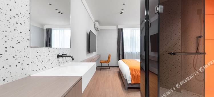 千宜酒店(玉林美林商业街汽车总站店)图片