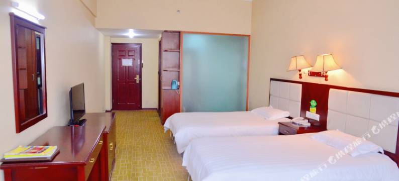 凯旋电力大酒店(武当山玉虚宫步行街店)图片