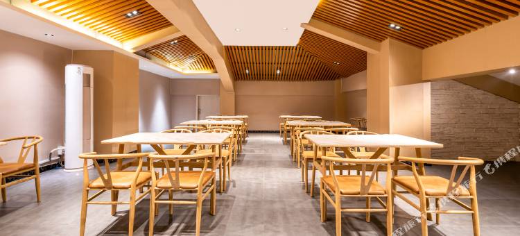 艺选酒店(潍坊科技学院店)图片