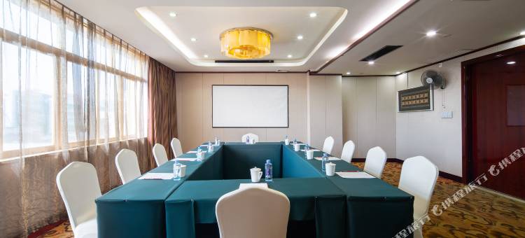 铂宫丽晶酒店(横州汽车站人民政府店)图片