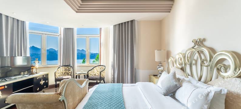 千岛湖纯爱豪华湖景别墅图片