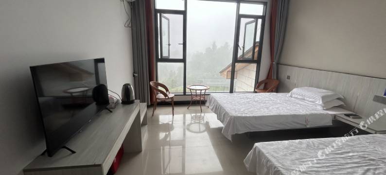 蜀南竹海大石包山庄图片