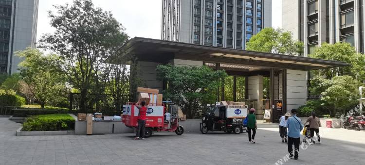希蔓民宿(古城地铁站店)图片