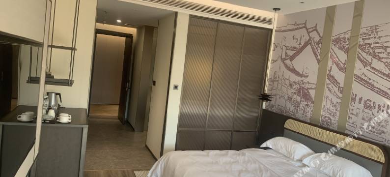 广纳·湖畔酒店(都匀杉木湖公园店)图片