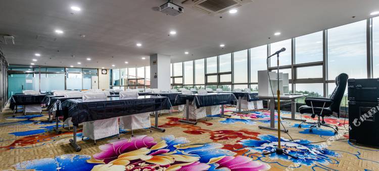 新韩青年度假酒店(New Korea Resort)图片