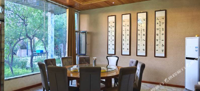 中卫市沙坡头区沙海驿站图片