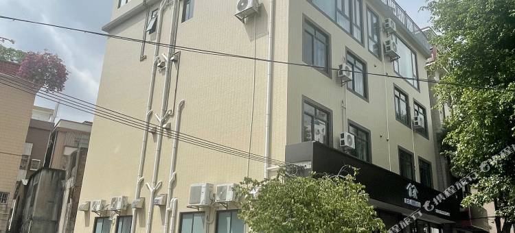 佛山良栈民宿图片