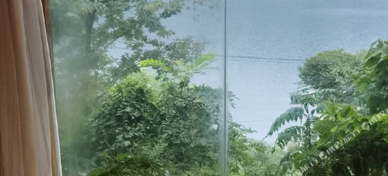 化屋纵情山水精品湖景民宿图片