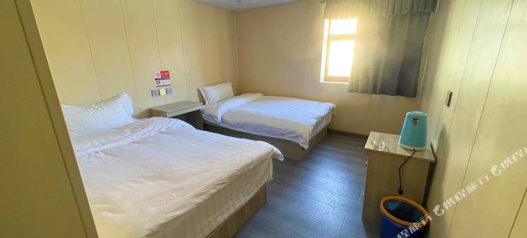 定日半山度宾馆图片