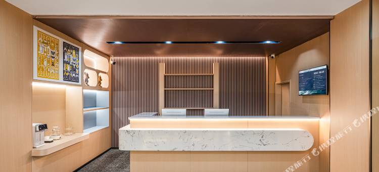 IU酒店(张家口建工学院高铁站店)图片