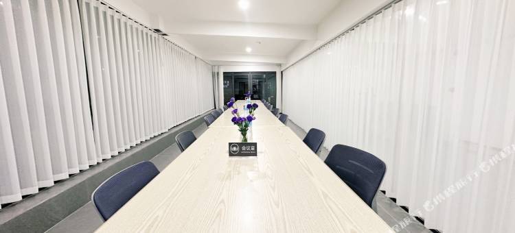 喜宝酒店(南伞口岸国门广场店)图片