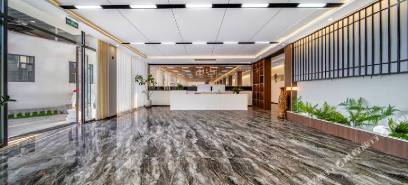 云台山瑞居酒店(岸上服务区店)图片