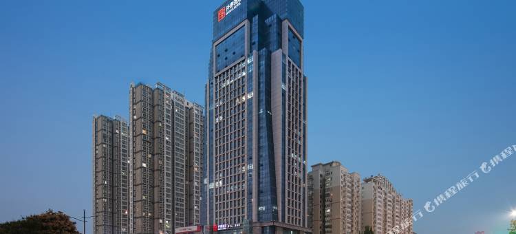 仟那酒店(郑州航海西路后河芦地铁站店)图片
