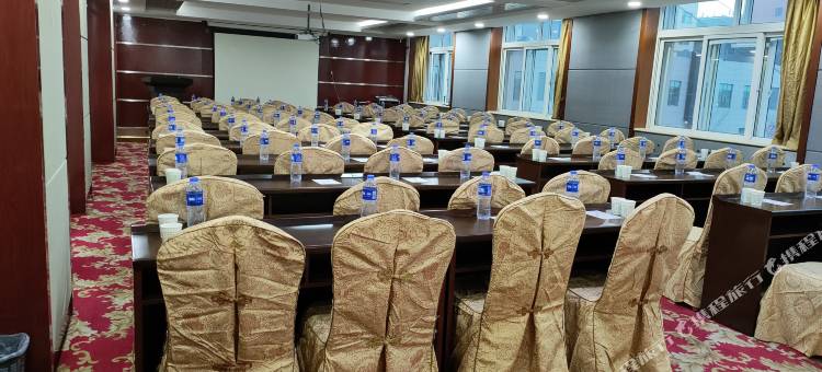 西宁西湖宾馆(吾悦广场青海民族大学店)图片