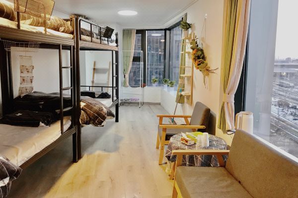 南京好拾光青年旅舍