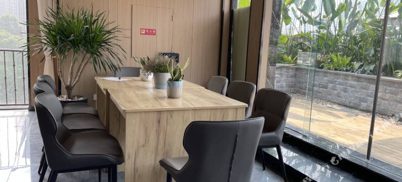 世茂印象酒店(成都龙泉总部经济港店)图片