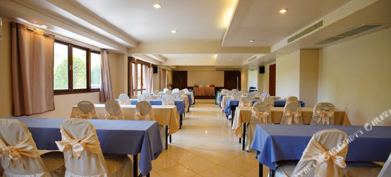 塔纳奥斯瑞普兰布里度假村(Tanaosri Resort Pranburi)图片