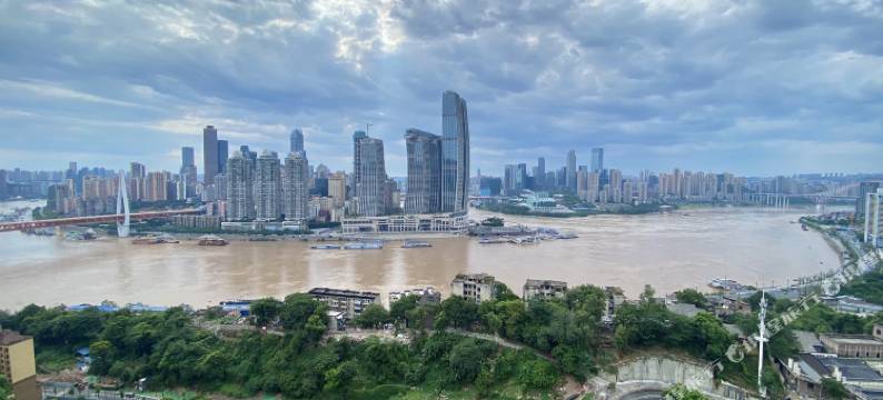 HELE禾楽 | 重庆高空江景民宿图片