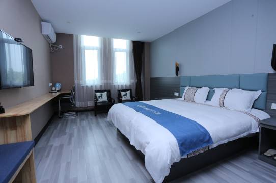 华驿酒店(济南东站店)