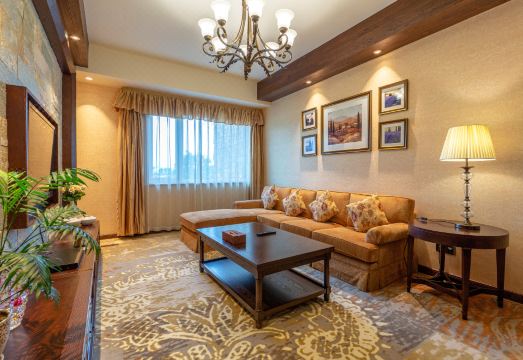 Kunming Jiali Ze Saville Royal Hotel Hotel Overview