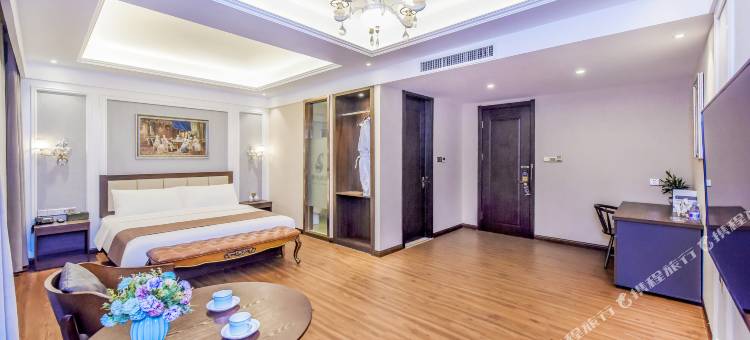 西岛·Island｜独栋庭院·智能影音设计师酒店(复兴商贸城店)图片