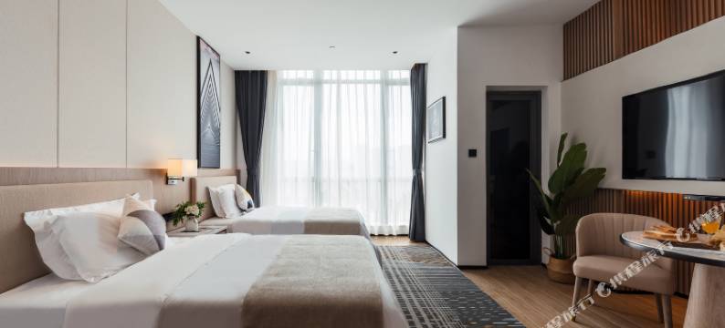 丽途·LIVETOUR城市轻居(广州绿地中央广场神舟路地铁站店)图片