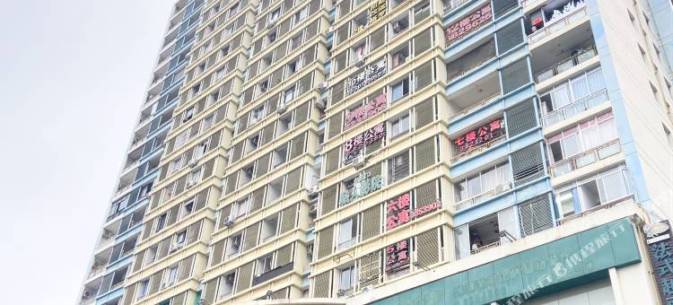 南宁时代酒店公寓(广西大学地铁站店)图片