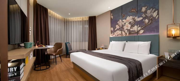 锦江白玉兰酒店(贵阳喷水池地铁站太平路网红街店)图片