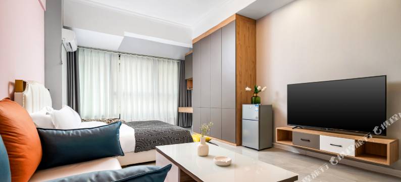 洁舍·晨光里城市民宿(洛阳龙门高铁开元大道店)图片