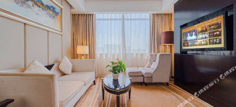 广州昊银凯莱酒店(白云国际机场莲塘地铁站店)图片