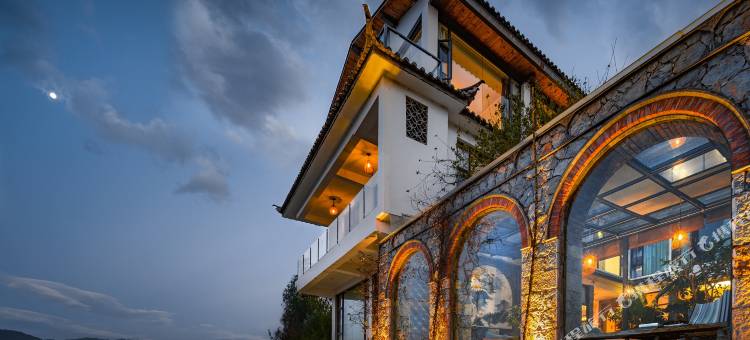 归岸·sle Haven日出海景隐宿(大理洱海店)图片