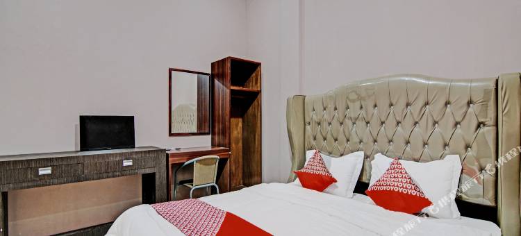 OYO 努尔伊斯兰旅馆(Hotel O Penginapan Noer Syariah)图片