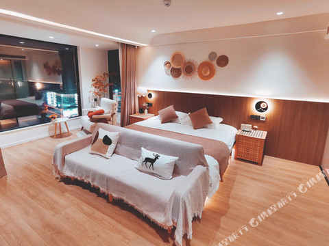 拾柒民宿(嵊泗基湖沙滩店)