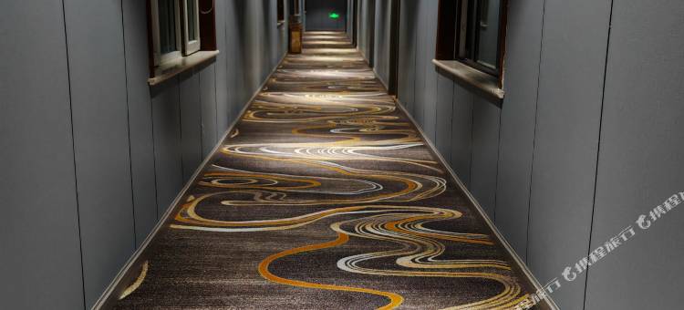 同仁岗日宾馆图片