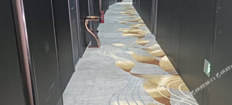 鑫苑智慧酒店(朔州爱琴海购物公园店)图片