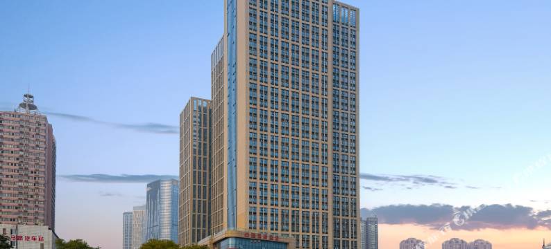 逸家轻奢民宿(郑州火车站二七广场地铁站店)图片